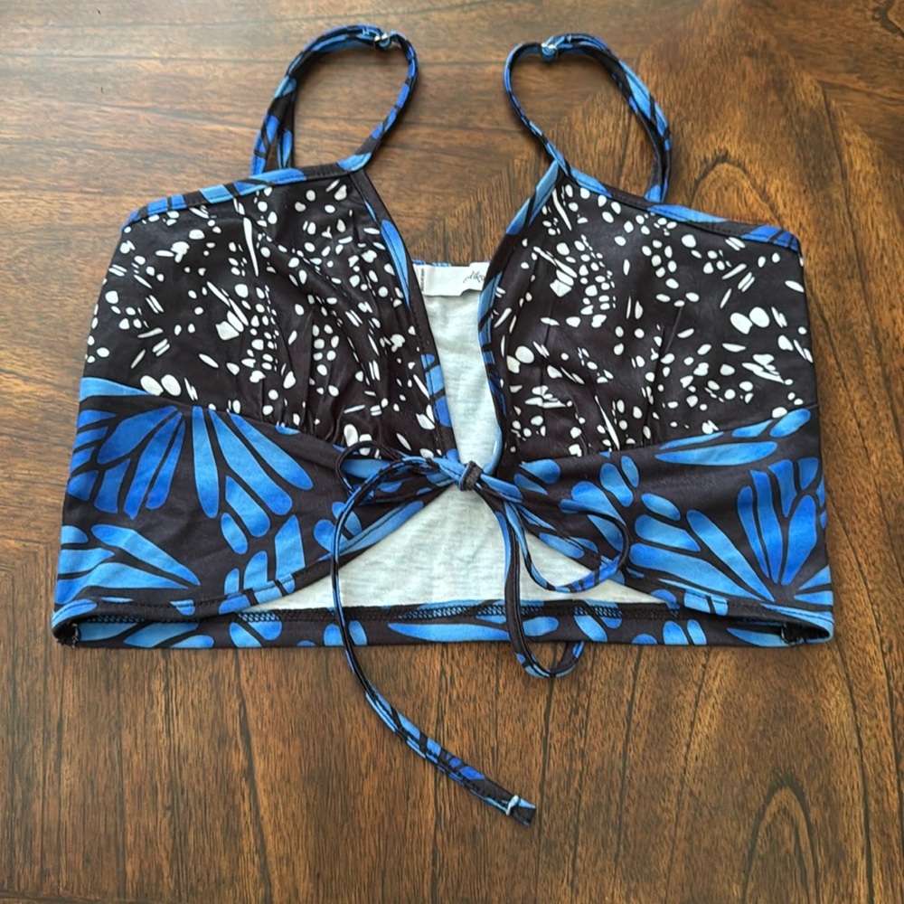 Adika Blue and Black Patterned Crop Top